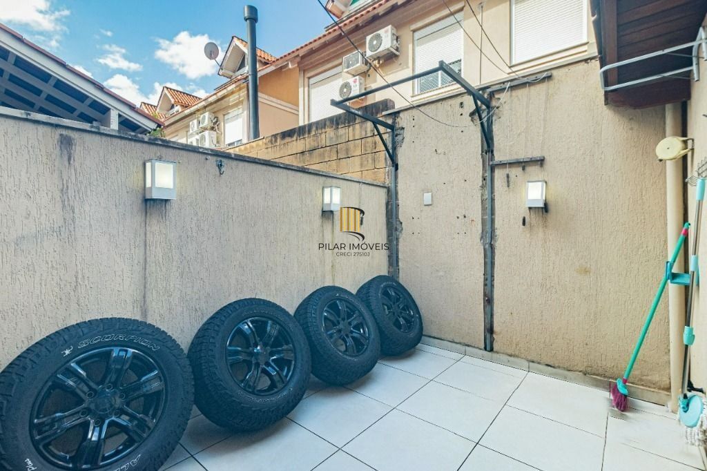 Casa 4 dormitórios no bairro Sarandi