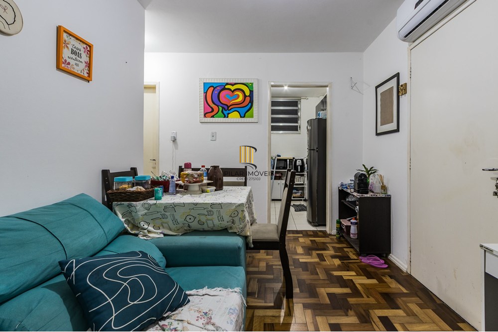 Apartamento 2 dormitórios no bairro Vila Ipiranga