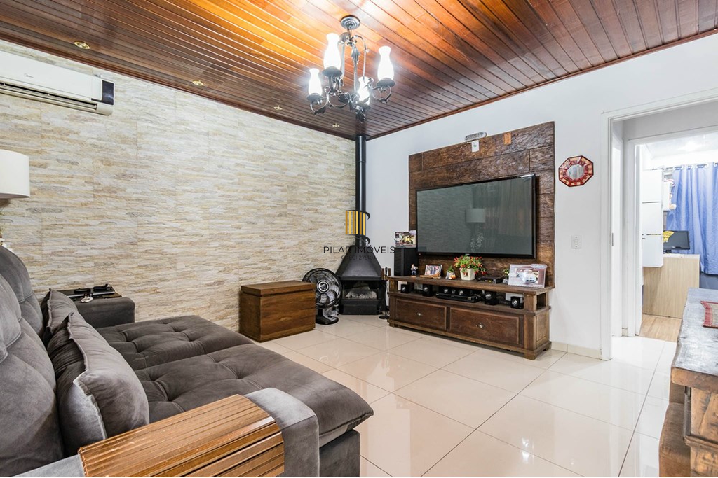 Casa 3 dormitórios no bairro Rubem Berta
