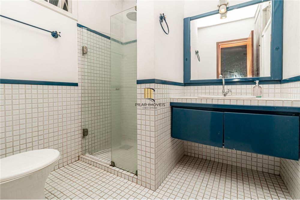 Casa 6 dormitórios no bairro Boa Vista