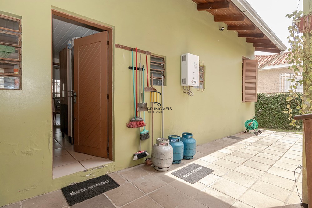 Casa 2 dormitórios no bairro Teresópolis