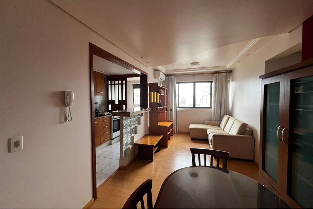 Apartamento 2 dormitórios no bairro Santana