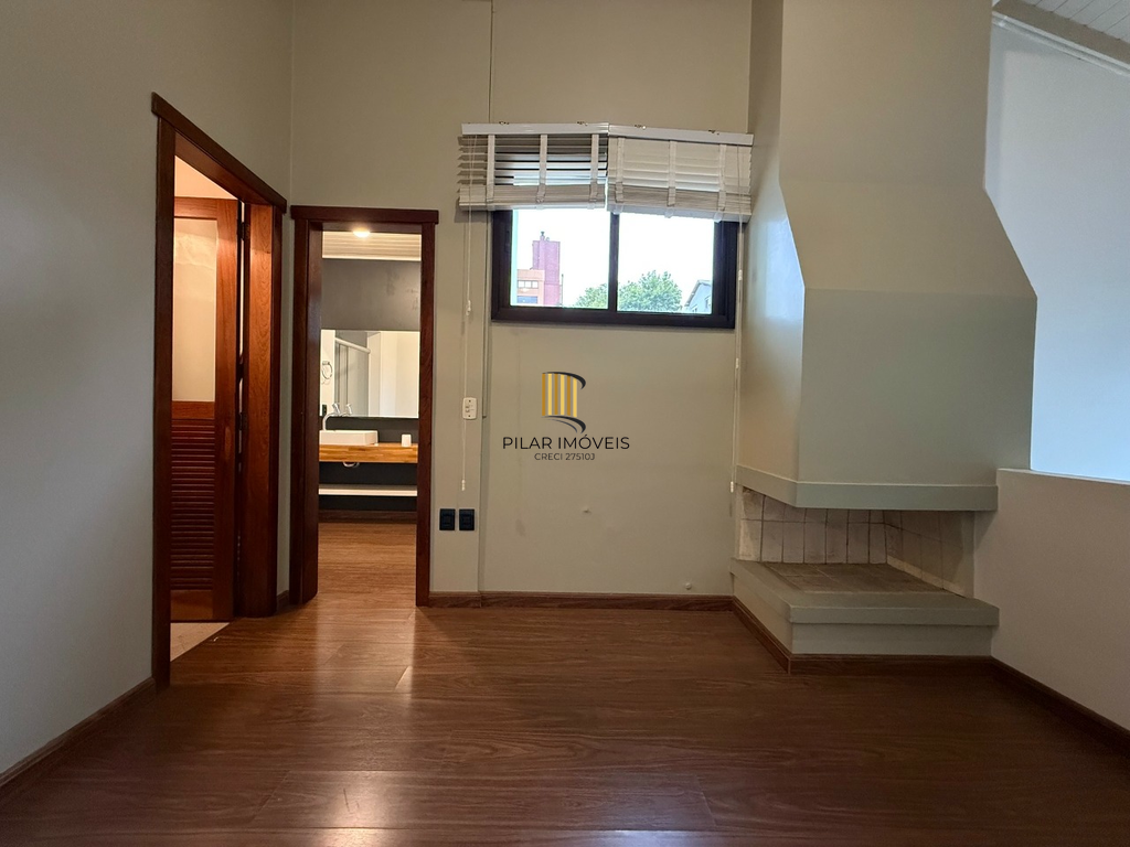 Cobertura 3 dormitórios no bairro Petrópolis