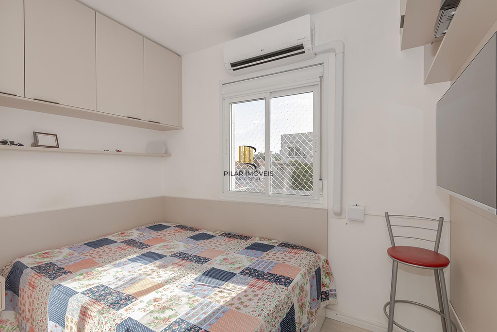 Apartamento 3 dormitórios no bairro Azenha