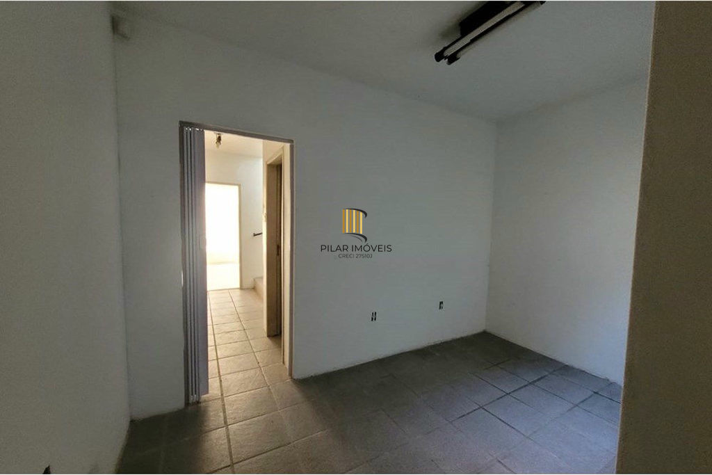 Casa 3 dormitórios no bairro Menino Deus