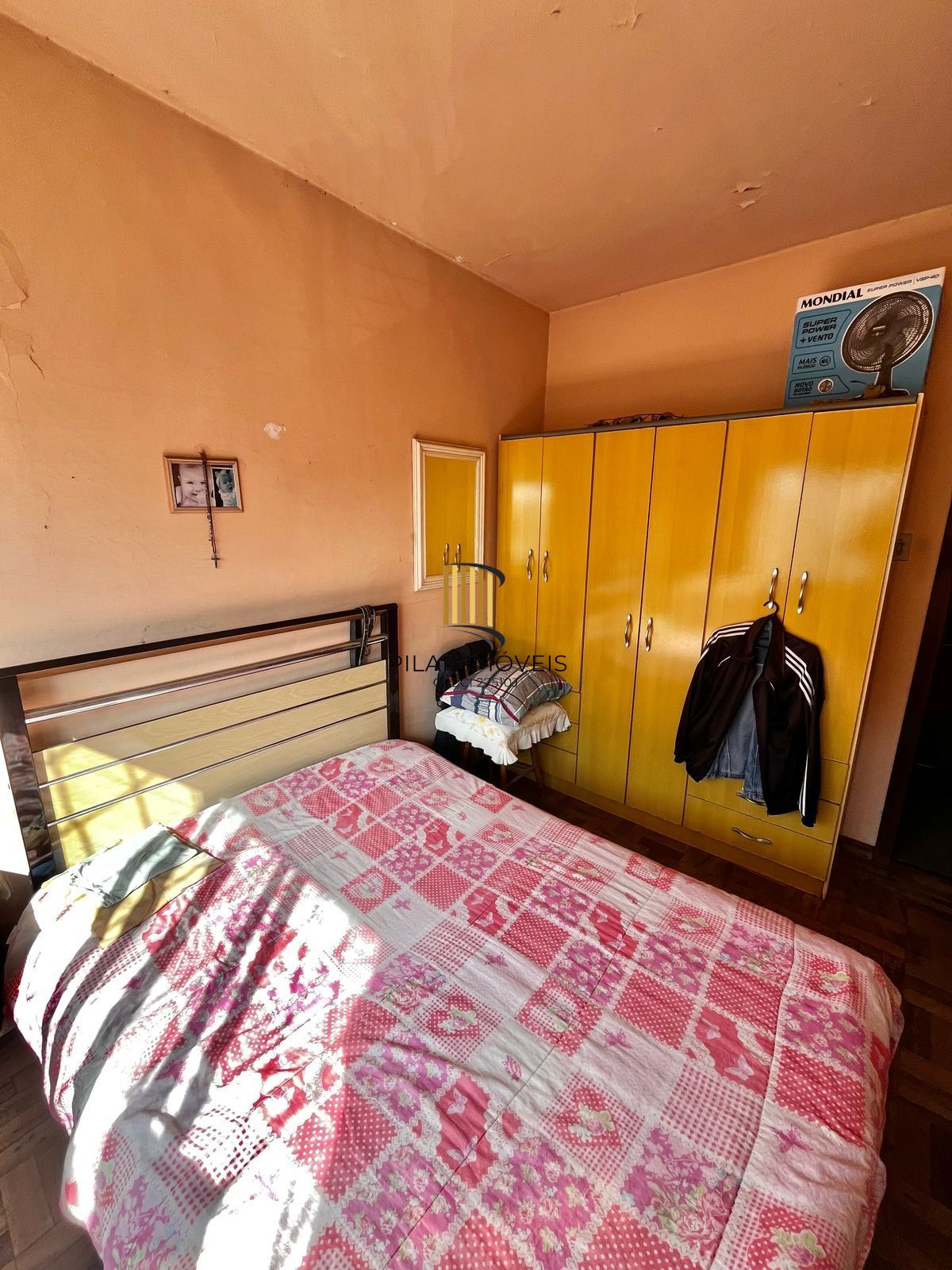 02 dormitórios, bairro Santa Maria Gorethi, sala enorme, cozinha e banheiro, aceita financiamento