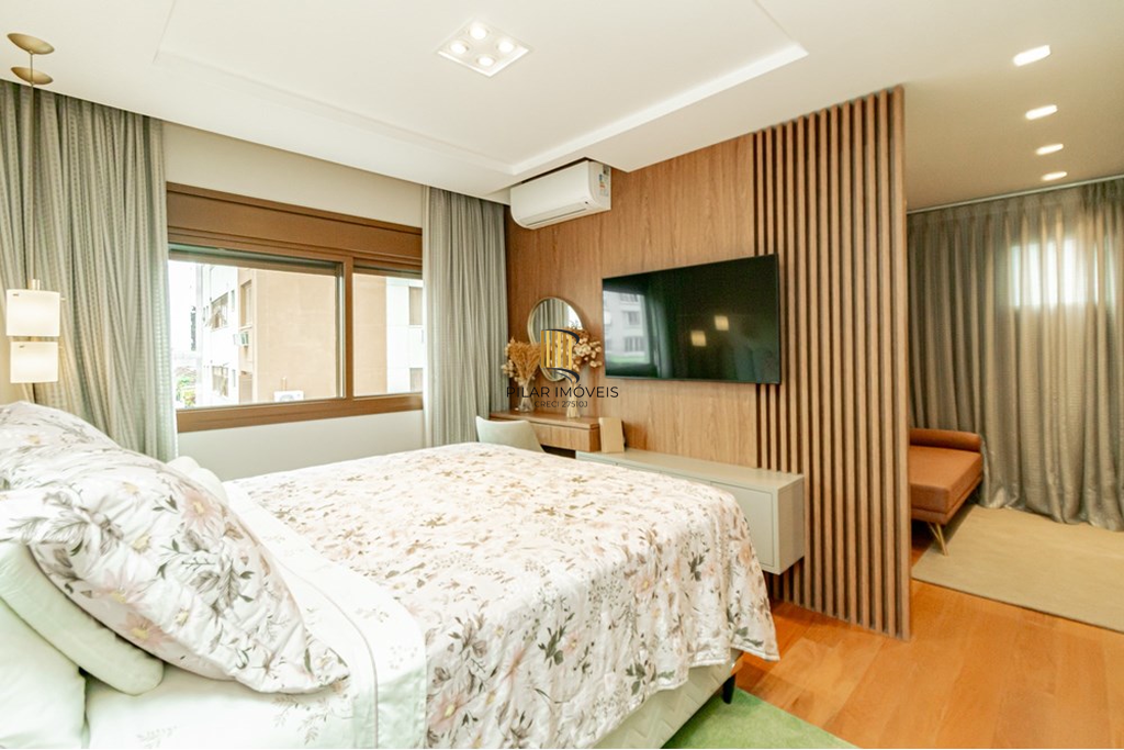 Apartamento 3 dormitórios no bairro Menino Deus
