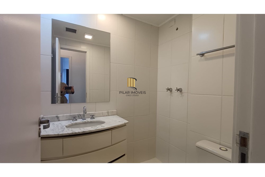 Apartamento 2 dormitórios no bairro Tristeza