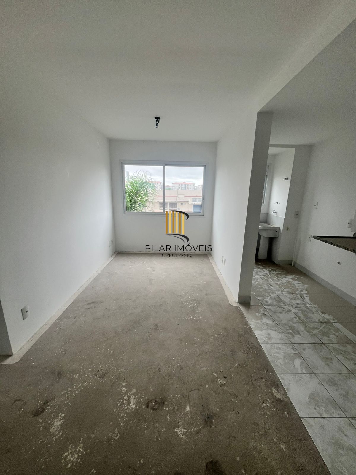 Apartamento no Humaitá de 02 dormitórios, infra e 01 vaga, nunca habitado