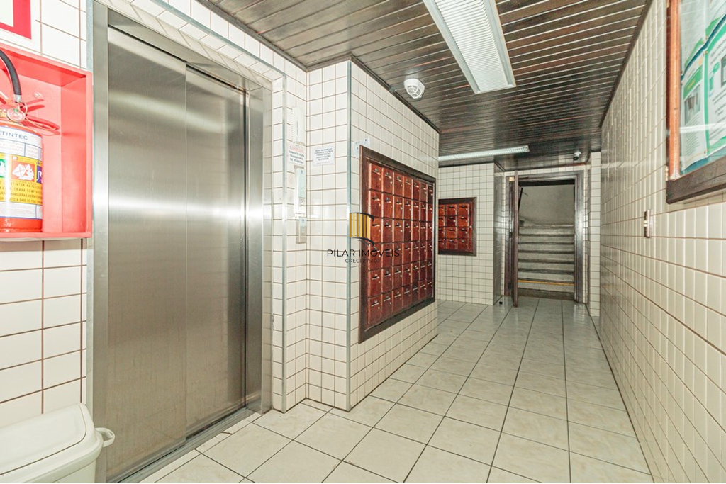 Apartamento 2 dormitórios no bairro Jardim Sabará