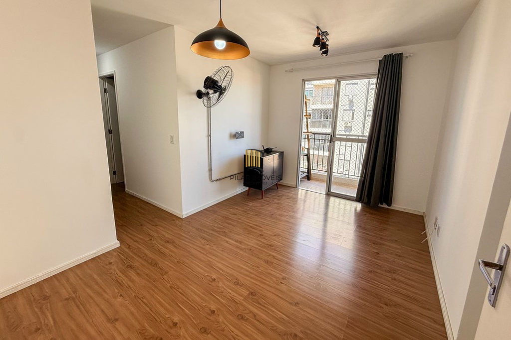 Apartamento 2 dormitórios no bairro Igara