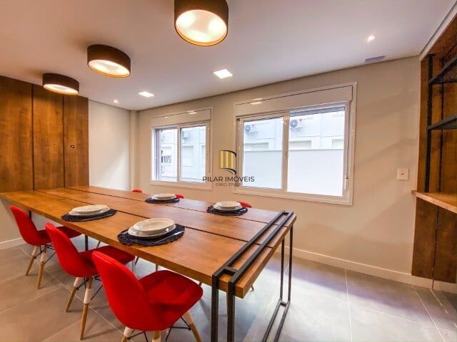 Apartamento 2 dormitórios no bairro Menino Deus