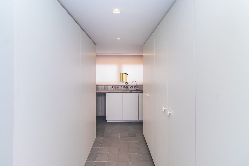 Apartamento 3 dormitórios no bairro Moinhos de Vento