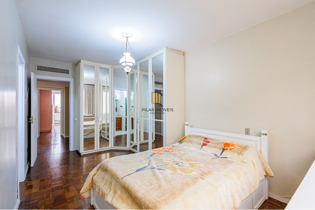 Apartamento 3 dormitórios no bairro Centro Histórico