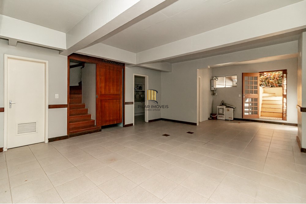 Casa de Condomínio 4 dormitórios no bairro Bela Vista