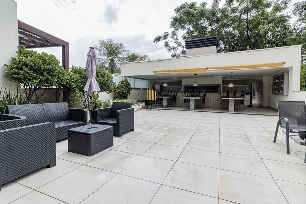 Apartamento 2 dormitórios no bairro Azenha