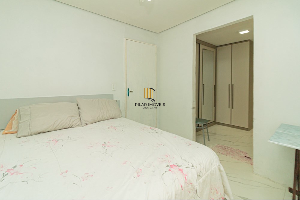 Casa 3 dormitórios no bairro Menino Deus
