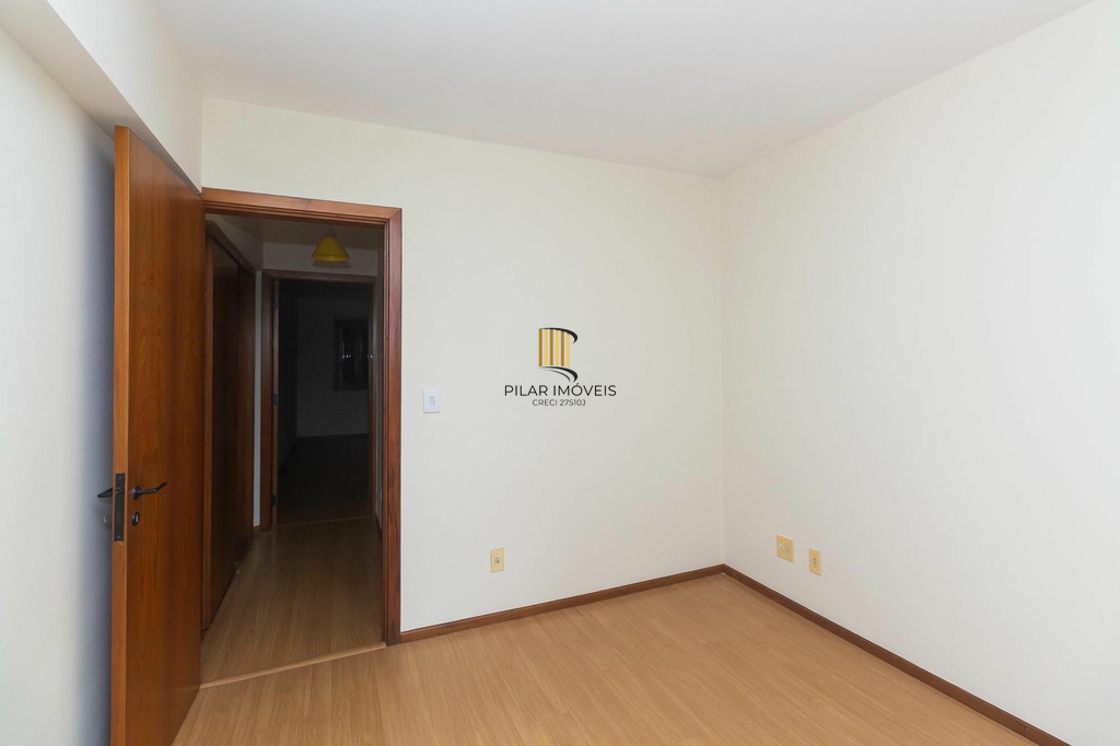 Apartamento 2 dormitórios no bairro Bom Fim