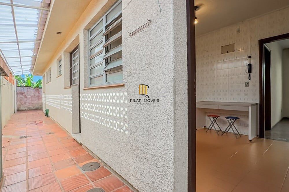 Casa 3 dormitórios no bairro Jardim Lindóia