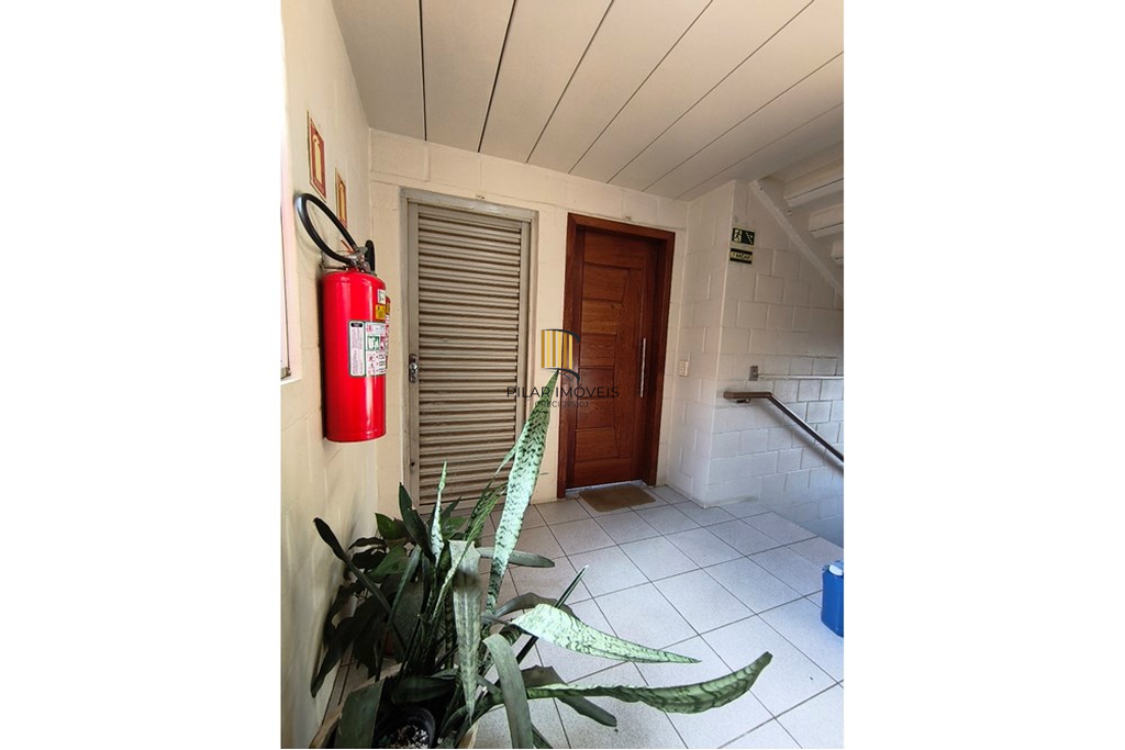 Apartamento 2 dormitórios no bairro Maria Regina