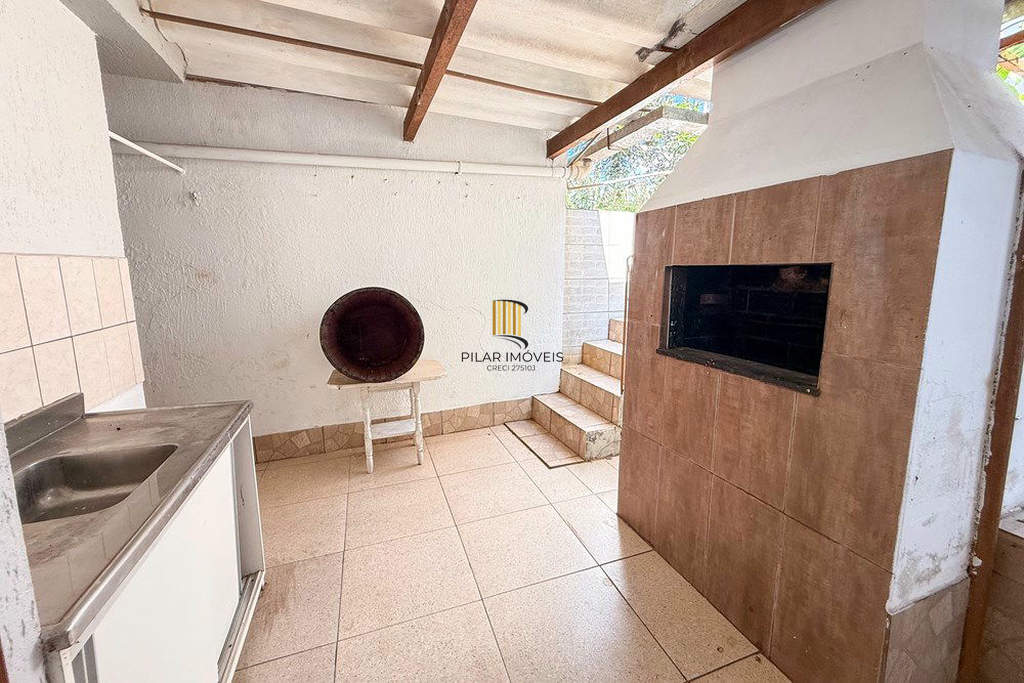 Casa 5 dormitórios no bairro São José