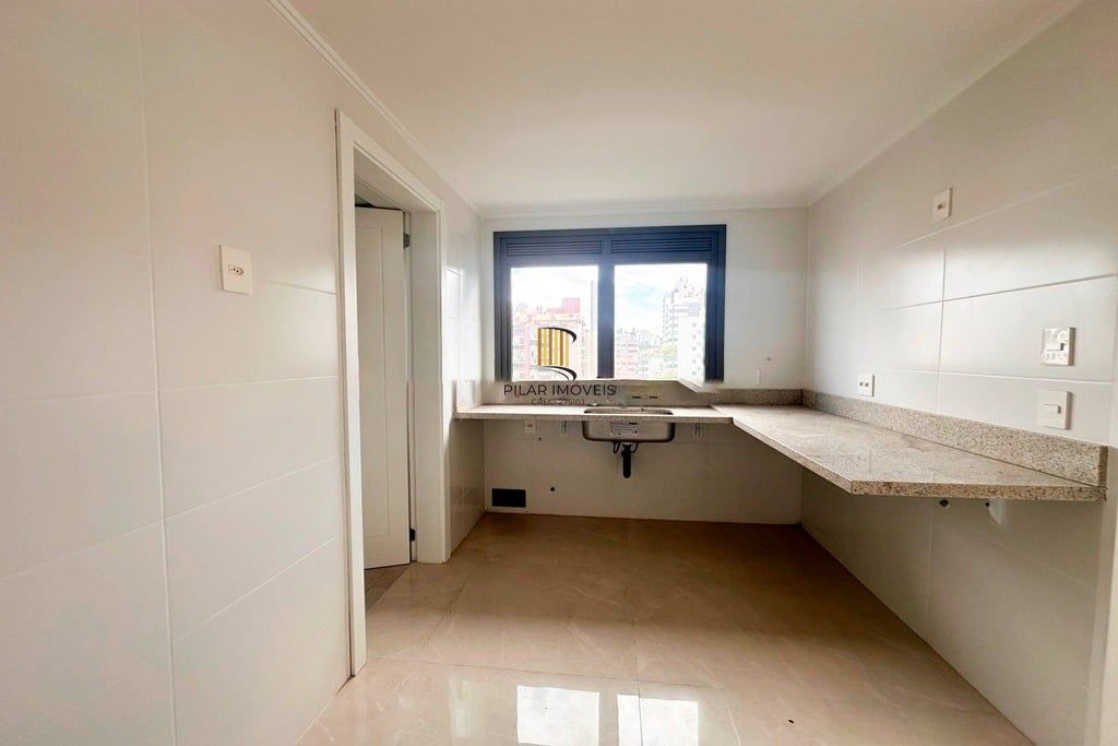 Apartamento 3 dormitórios no bairro Petrópolis