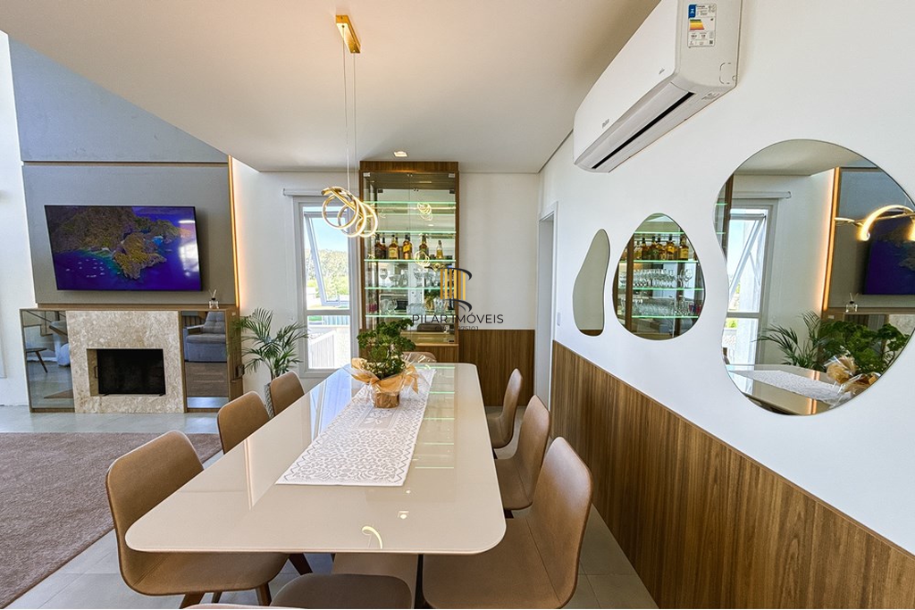 Casa de Condomínio 3 dormitórios no bairro Sanga Funda