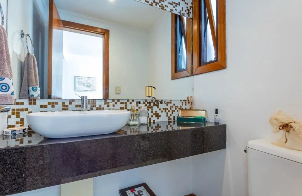 Apartamento 3 dormitórios no bairro Petrópolis