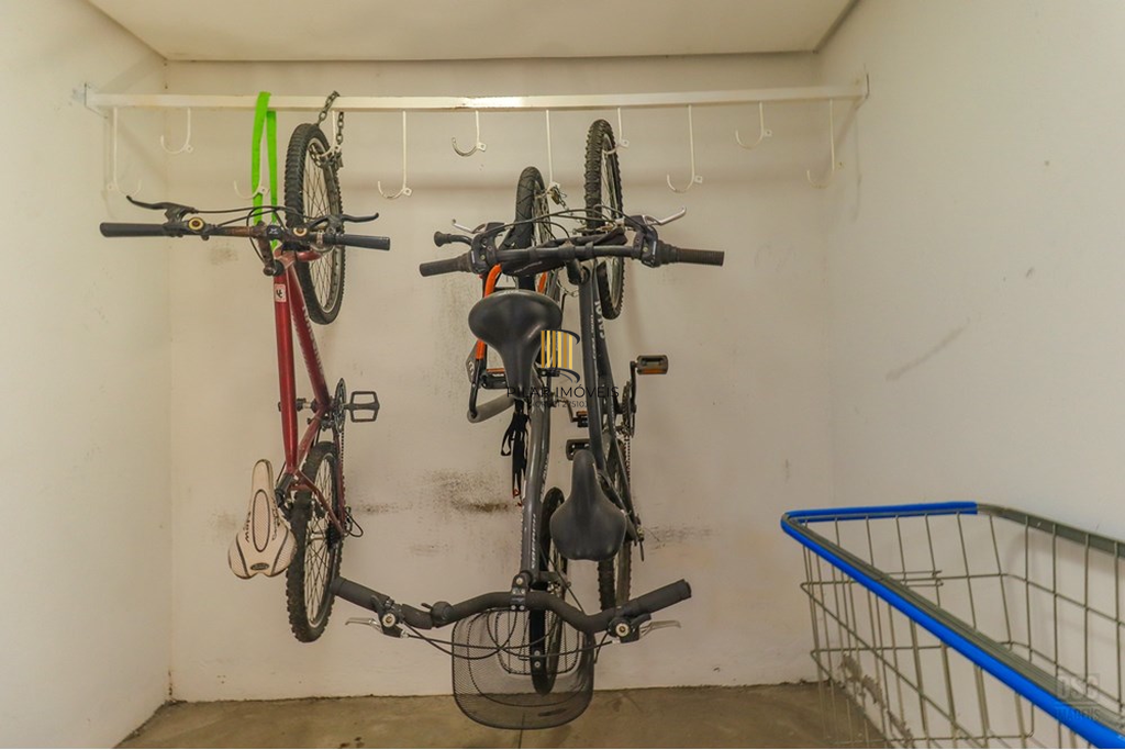 Apartamento 2 dormitórios no bairro Vila Ipiranga