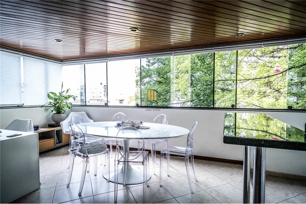 Apartamento 2 dormitórios no bairro Petrópolis