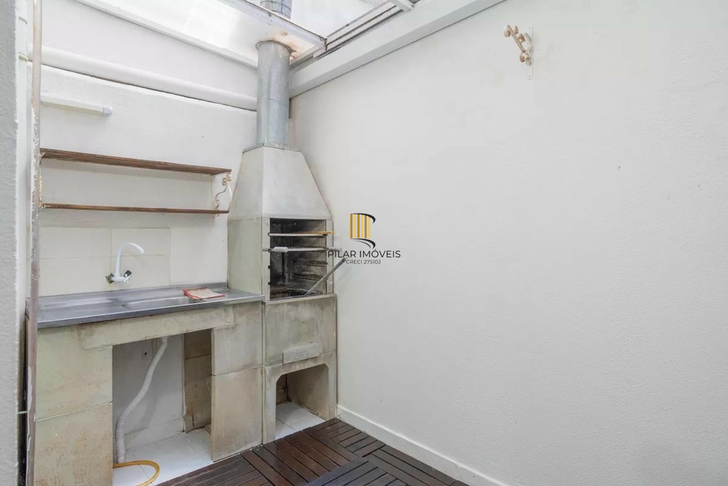 Apartamento 2 dormitórios no bairro Menino Deus