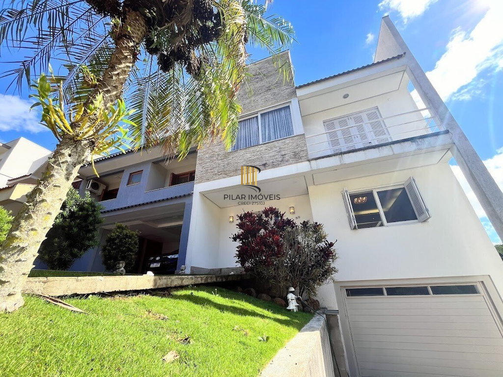 Casa de Condomínio 3 dormitórios no bairro Vila Nova