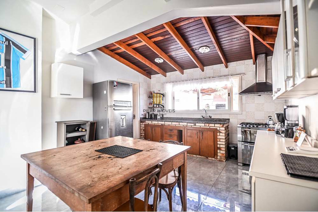 Casa 3 dormitórios no bairro Santa Tereza