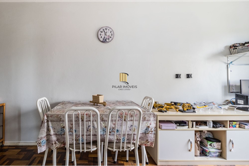 Apartamento 2 dormitórios no bairro São Sebastião