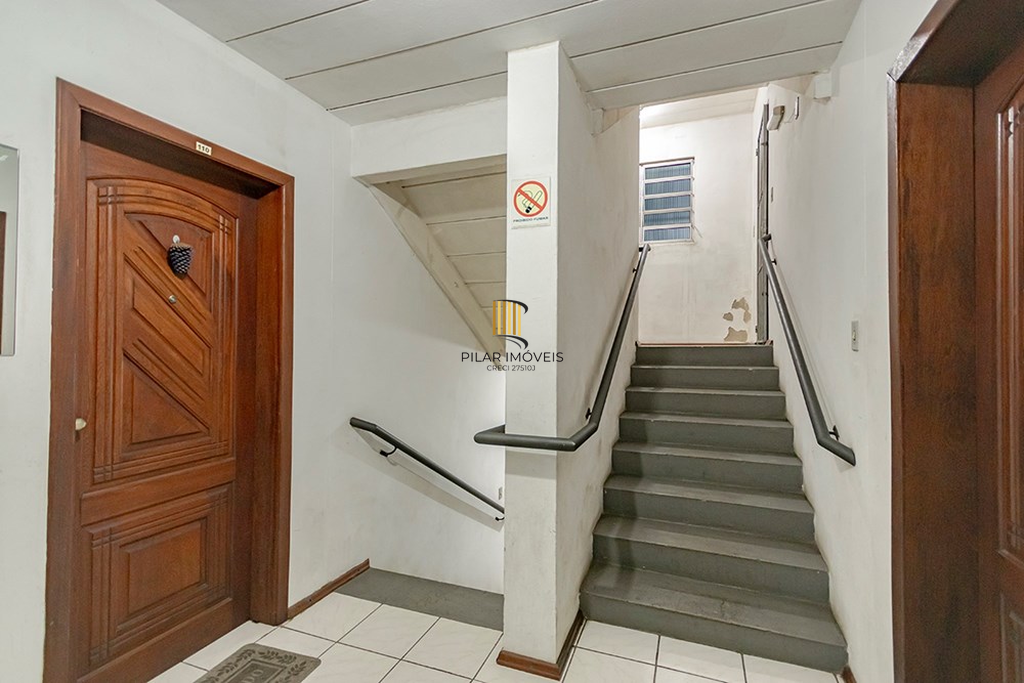 Apartamento 2 dormitórios no bairro Lomba do Pinheiro