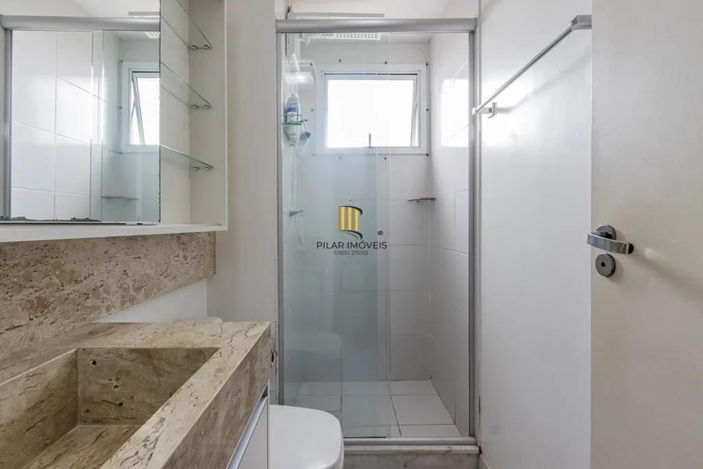 Apartamento 2 dormitórios no bairro Vila Ipiranga