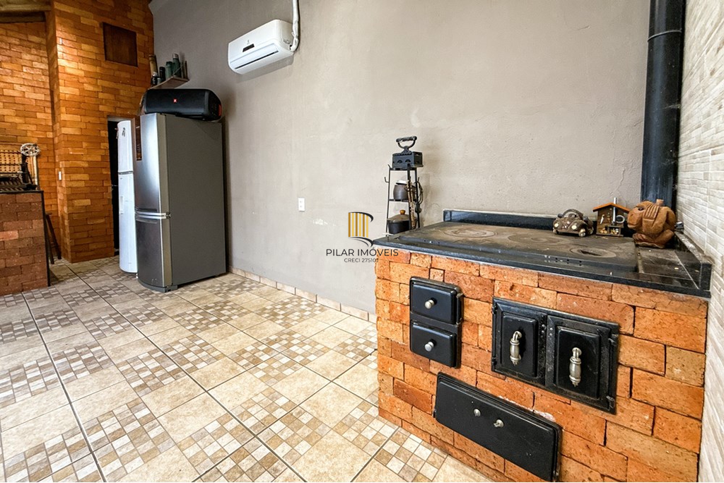 Casa 2 dormitórios no bairro São José