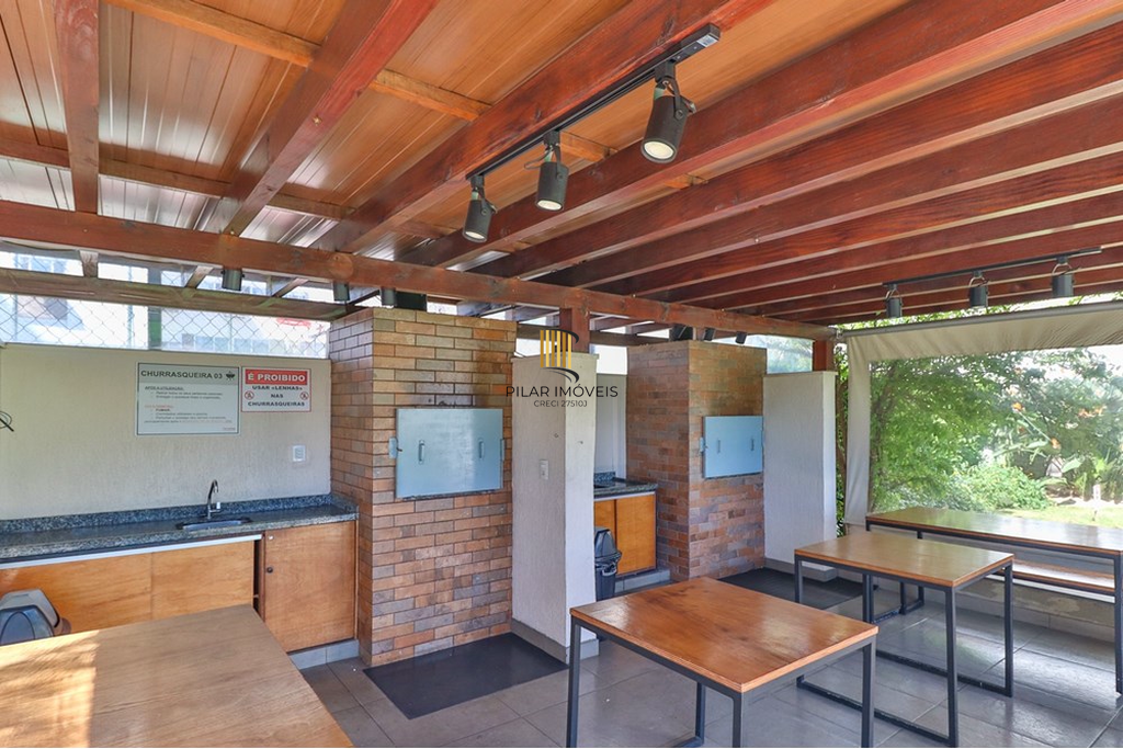 Apartamento 2 dormitórios no bairro Passo da Areia