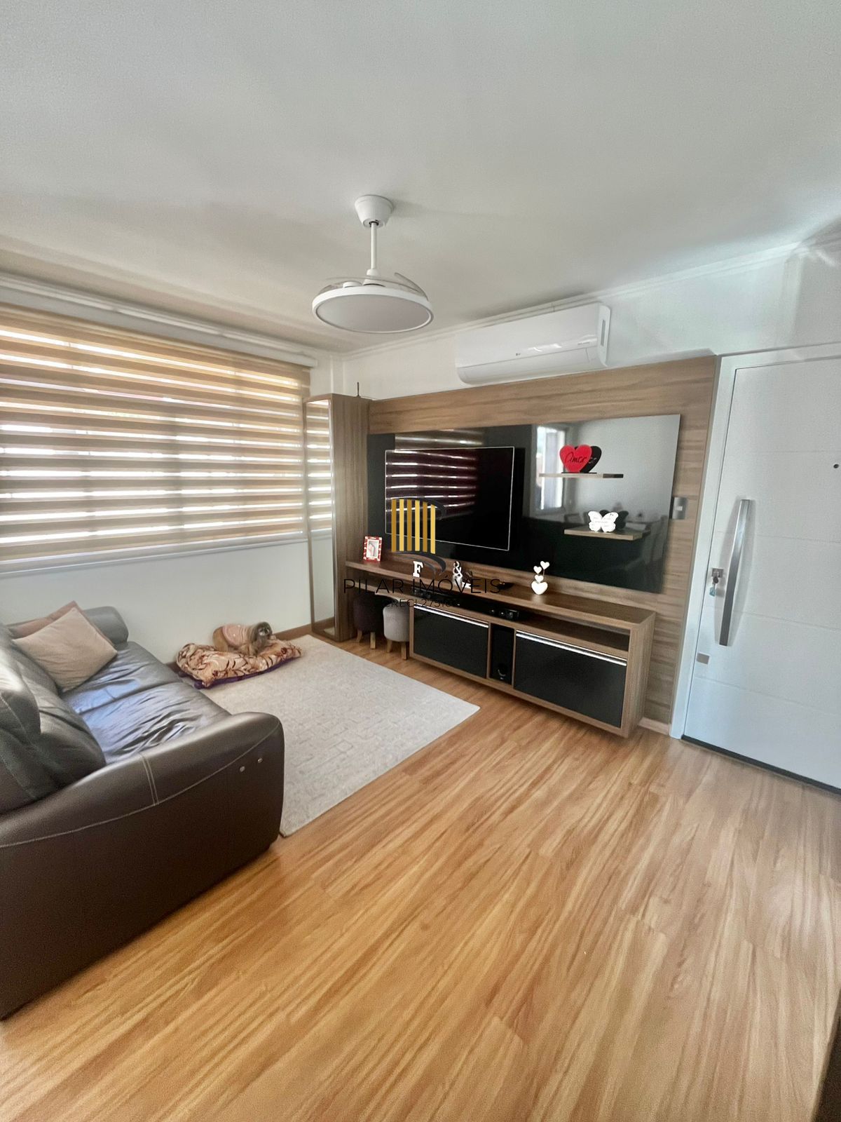 03 dorm, transformados em 02, Passo da Areia, 58 m², reformado, semi mobiliado