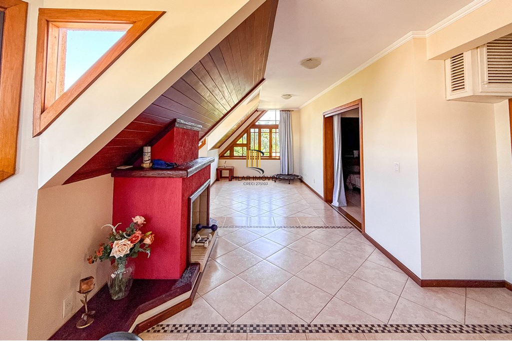 Casa 6 dormitórios no bairro Marechal Rondon