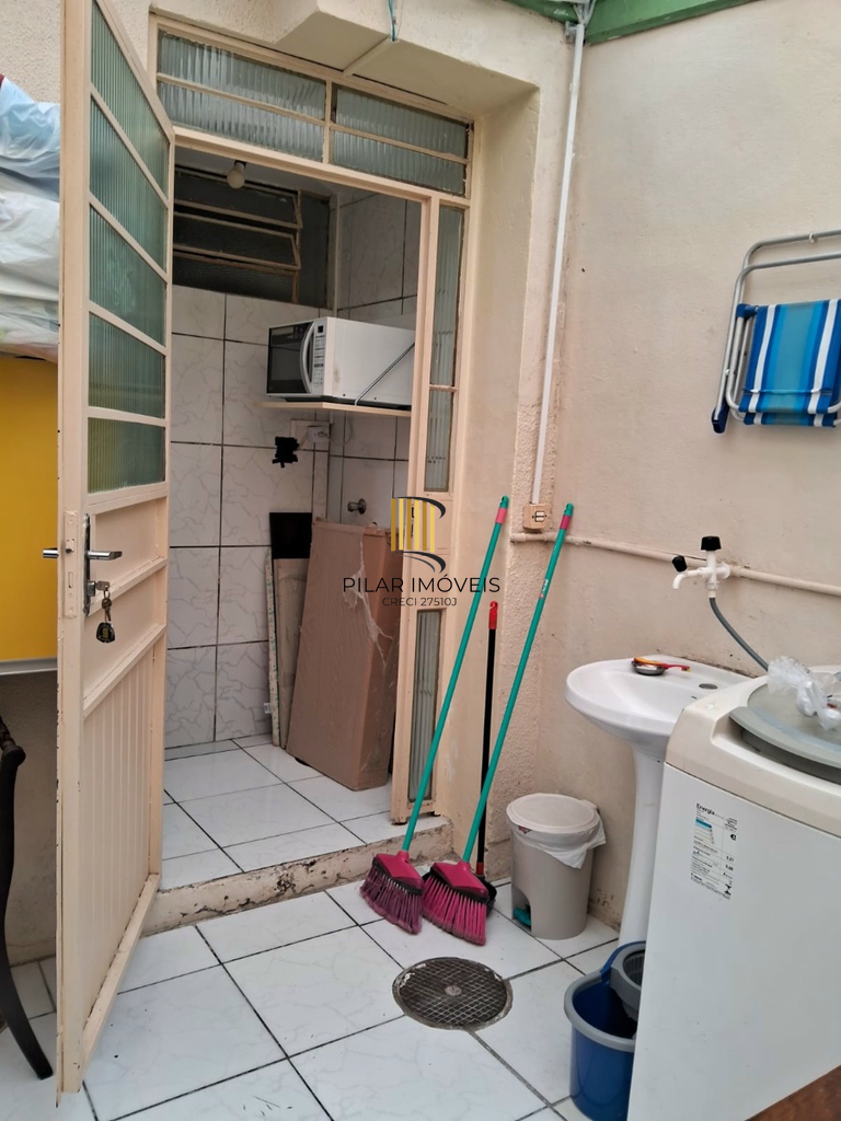 Apartamento 2 dormitórios no bairro Menino Deus