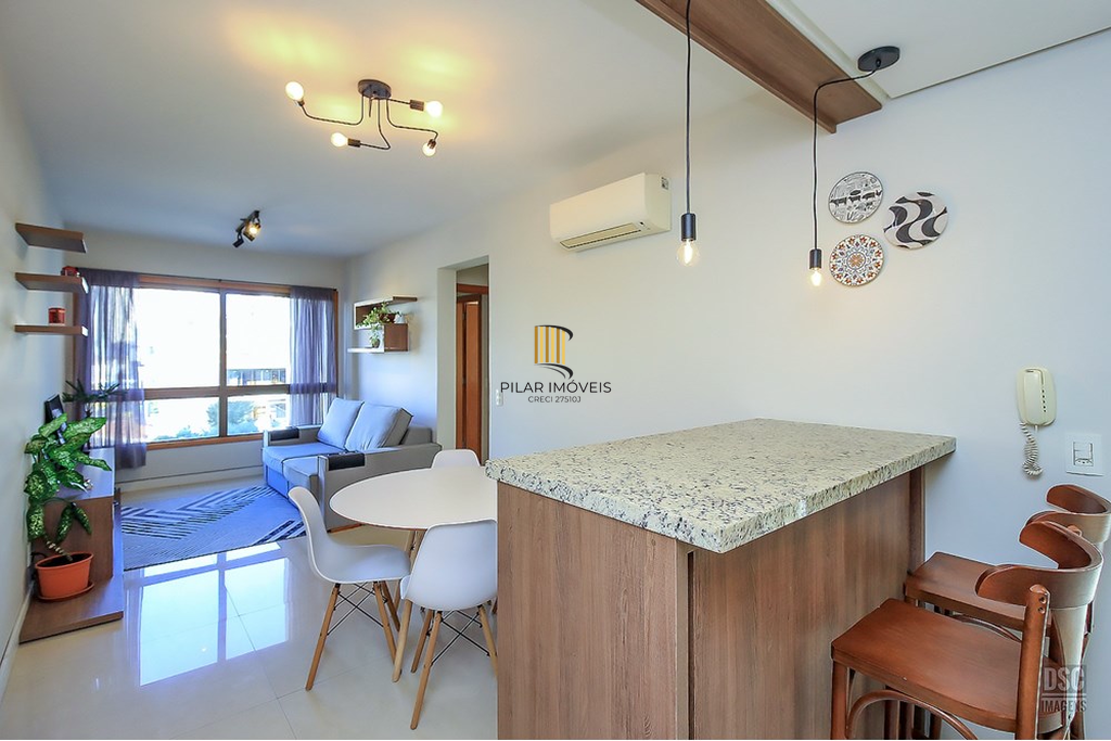 Apartamento 2 dormitórios no bairro Passo da Areia