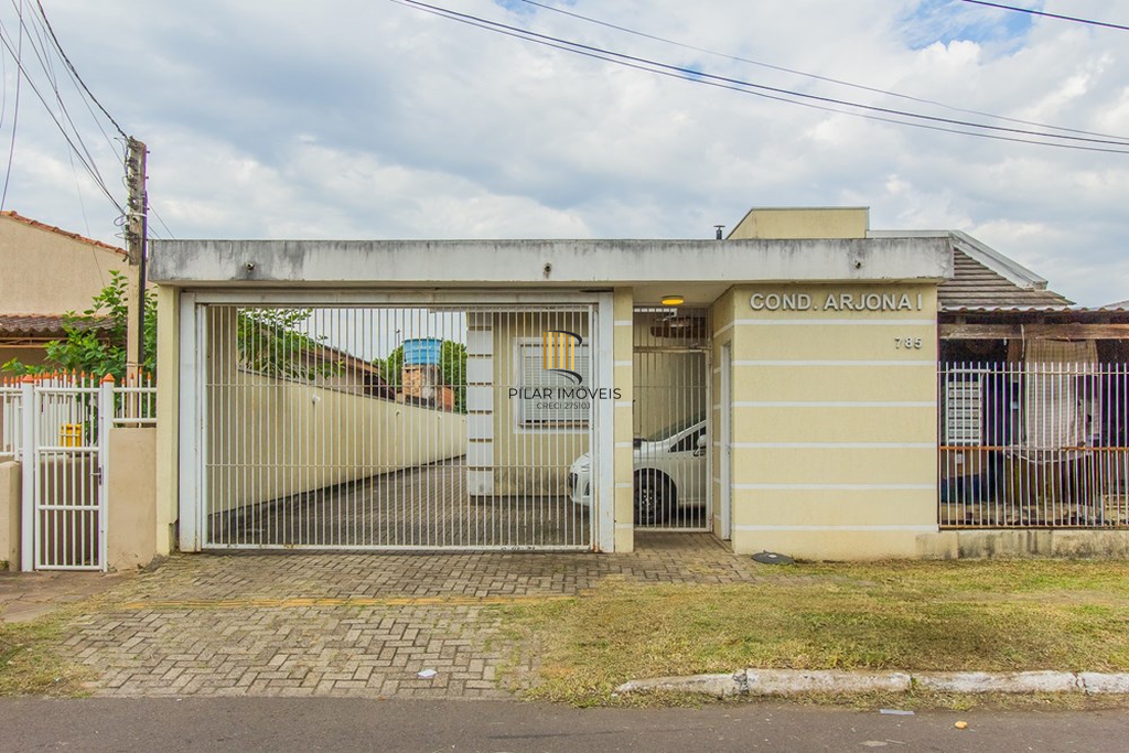 Casa de Condomínio 2 dormitórios no bairro Niterói
