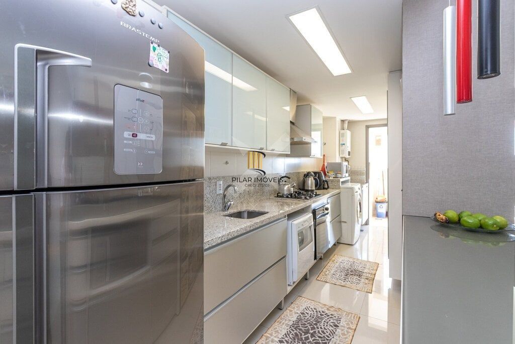 Apartamento 2 dormitórios no bairro Três Figueiras