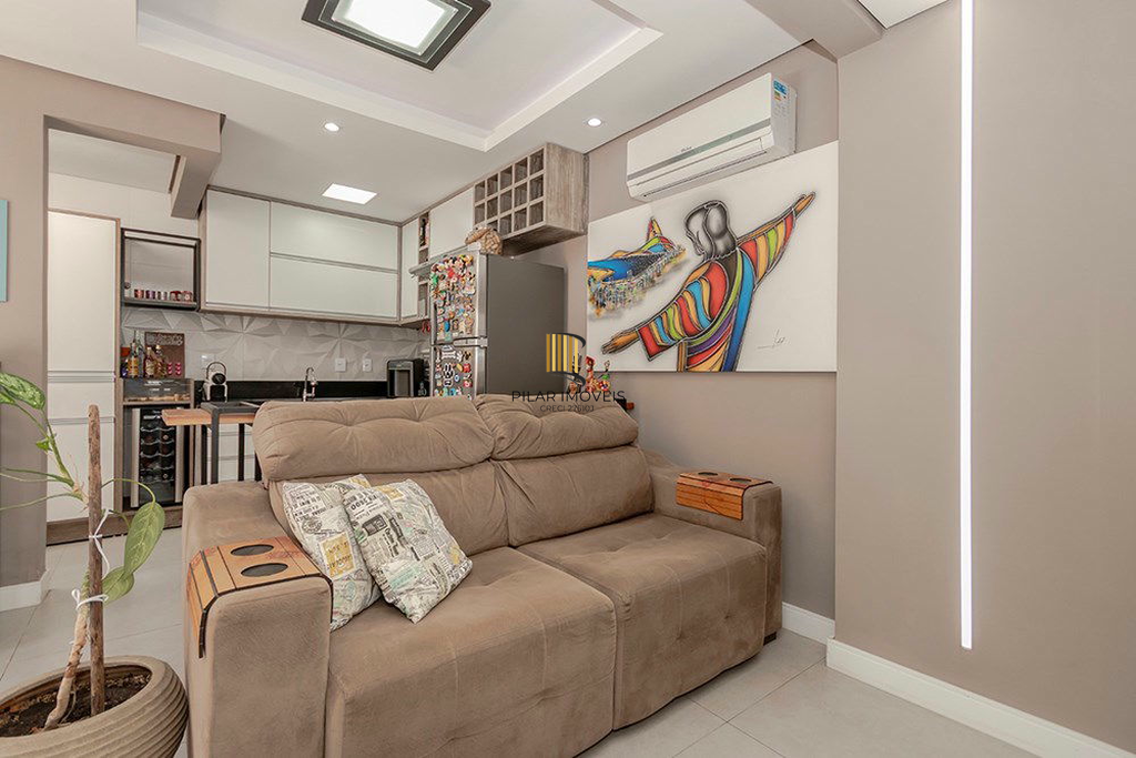 Casa 3 dormitórios no bairro Ipanema