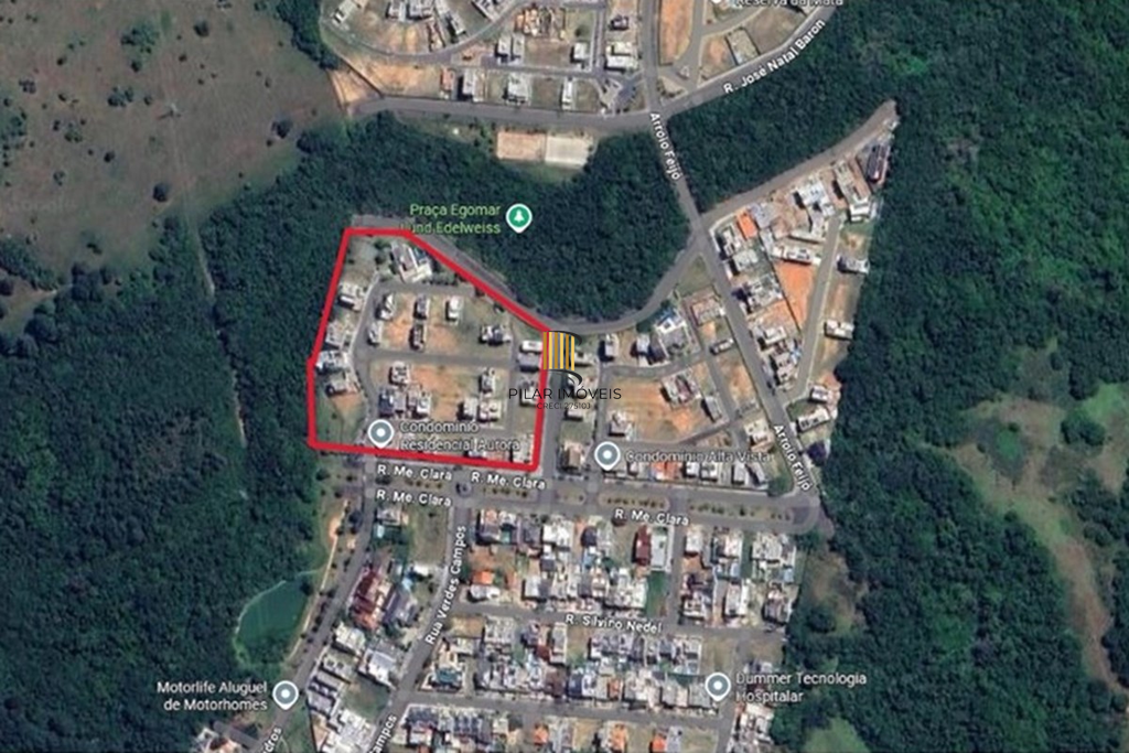 Terreno no bairro Morro Santana