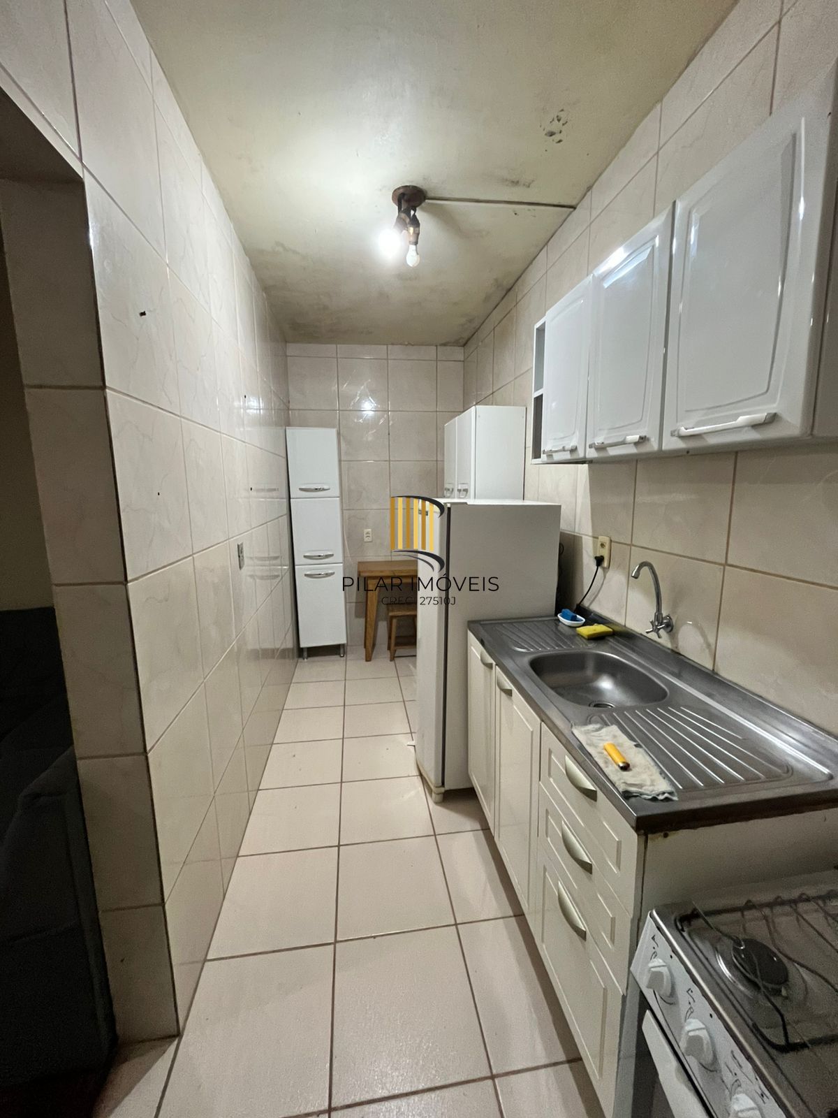 Apto de 01 dorm, na Luzitana, bairro Higienópolis, 46 m2, apenas 01 lance escada
