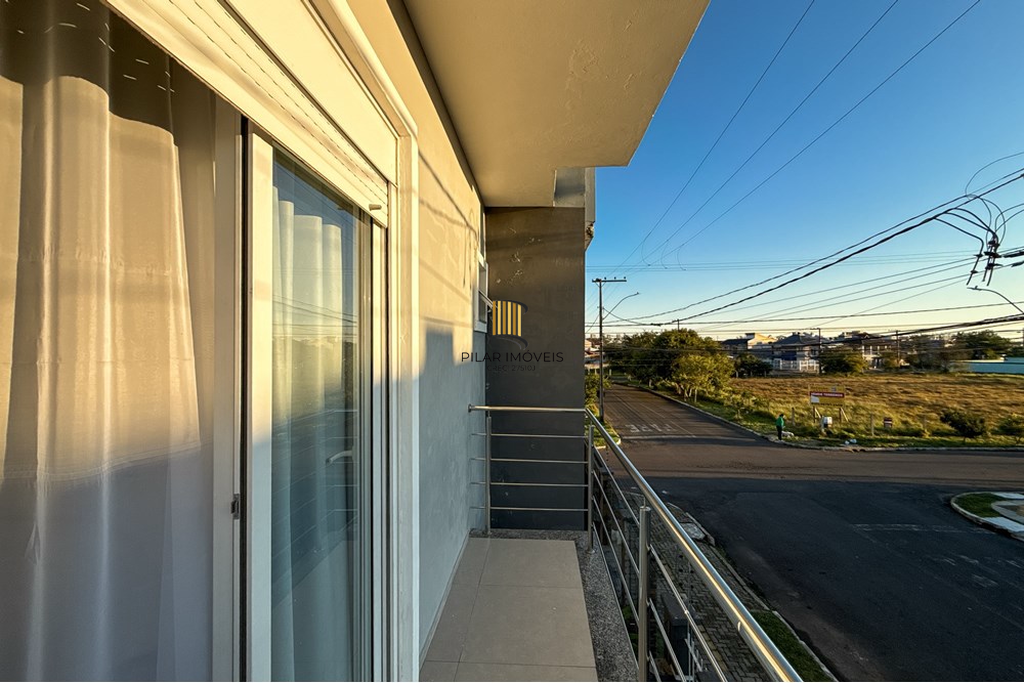 Casa 3 dormitórios no bairro Igara