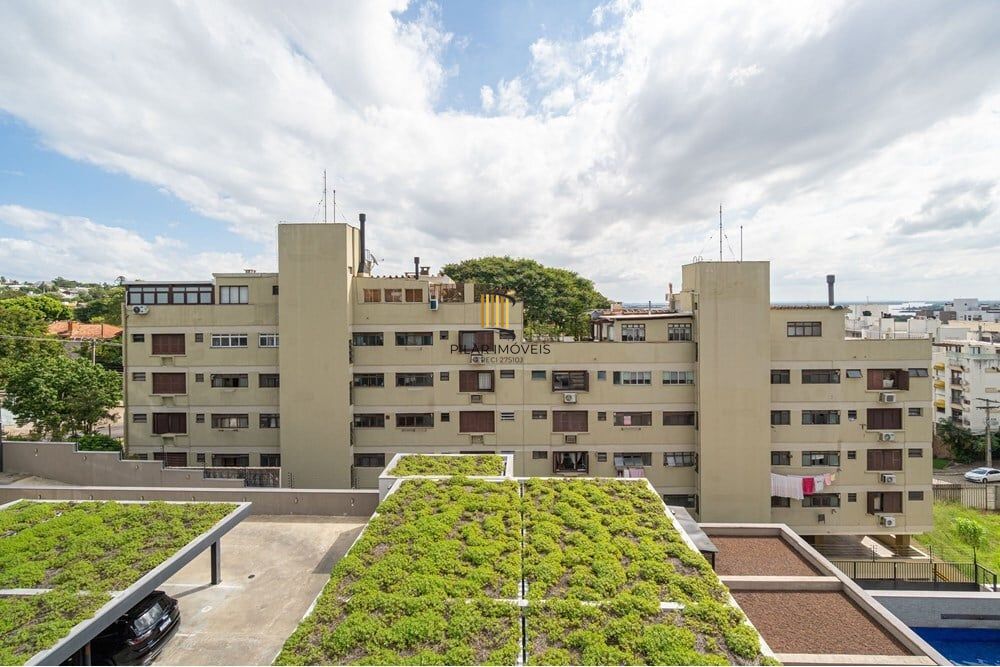 Apartamento 3 dormitórios no bairro Menino Deus
