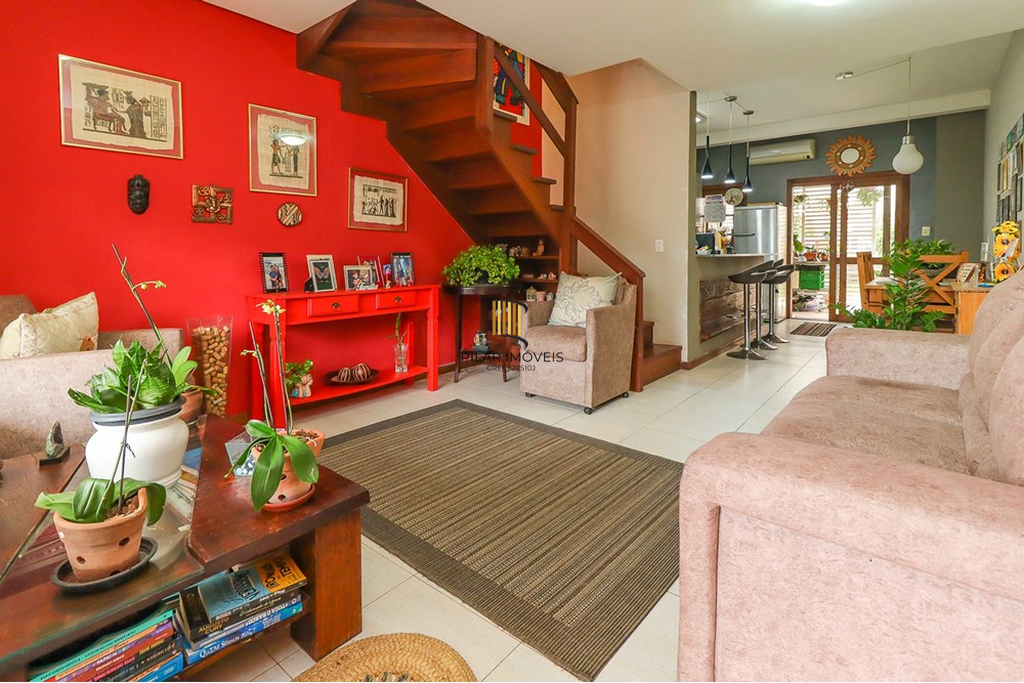 Casa 2 dormitórios no bairro Vila Nova